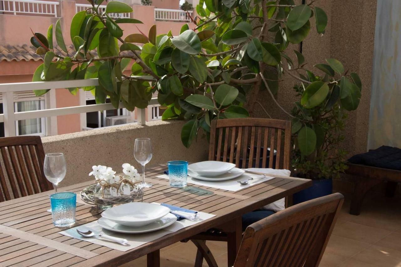 Lovely Penhouse In Alicante With Parking Exterior foto